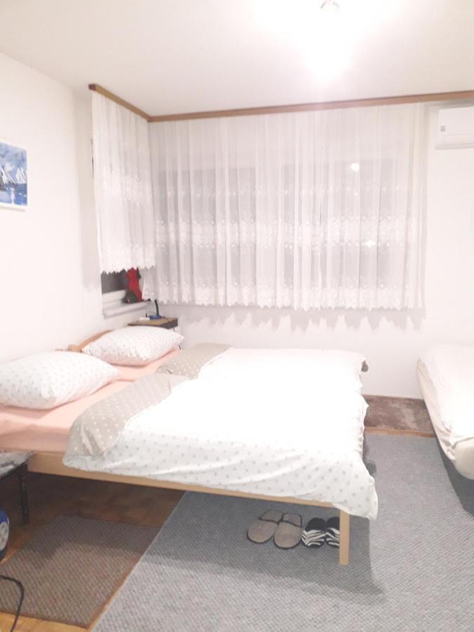 Apartments Lela Бихач Экстерьер фото