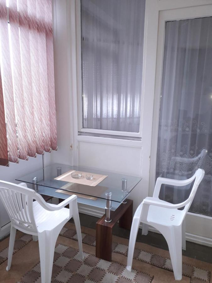 Apartments Lela Бихач Экстерьер фото
